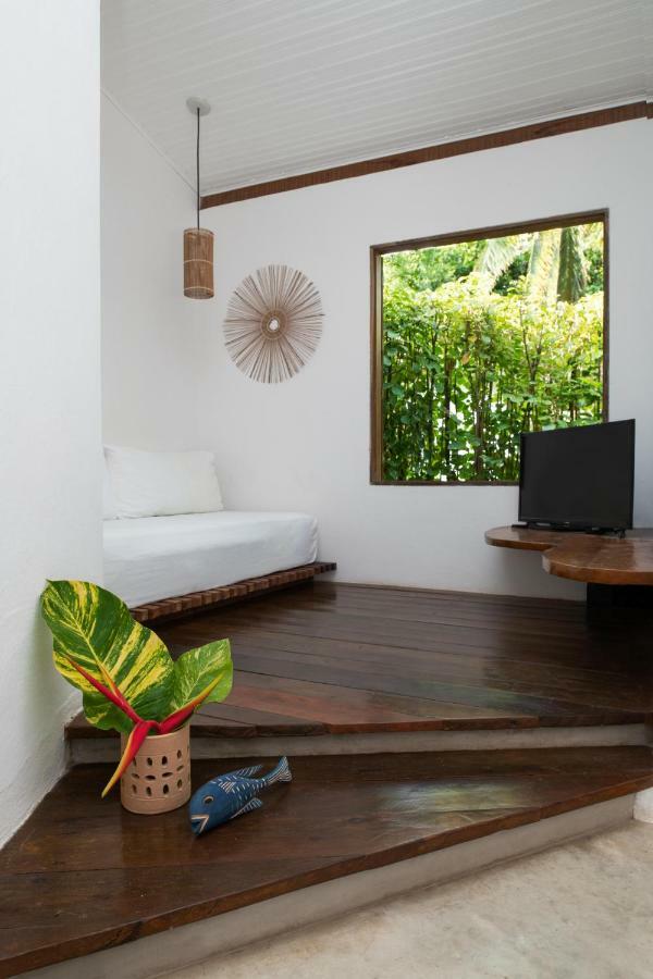 Pousada Da Amendoeira เซามิเกลโดสมีลาเกรส ภายนอก รูปภาพ